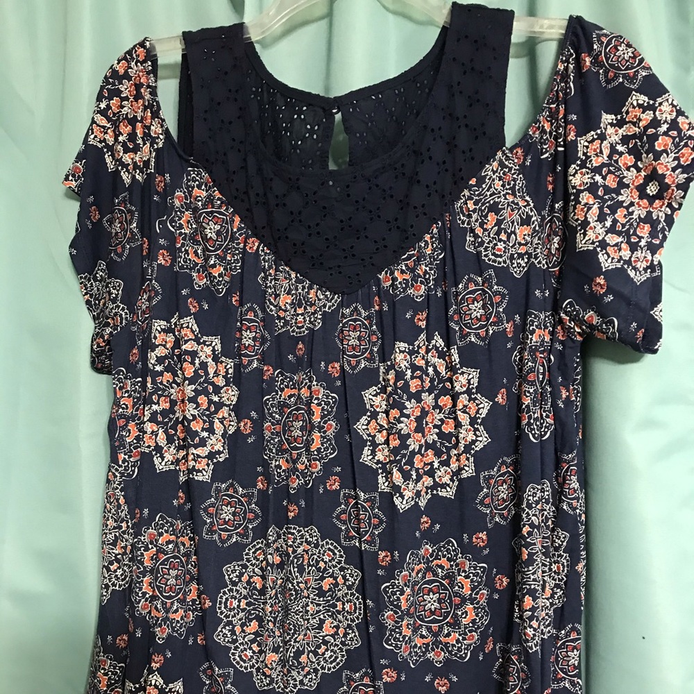 Torrid cold shoulder top